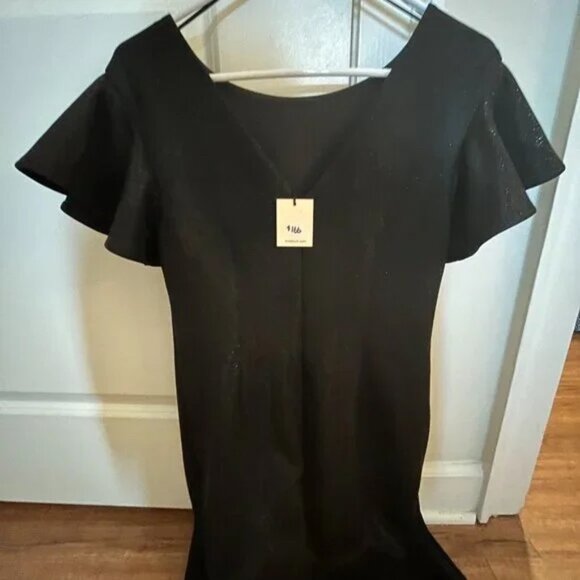 ♠️ NWT Trina Turk Dress! - Picture 4 of 8